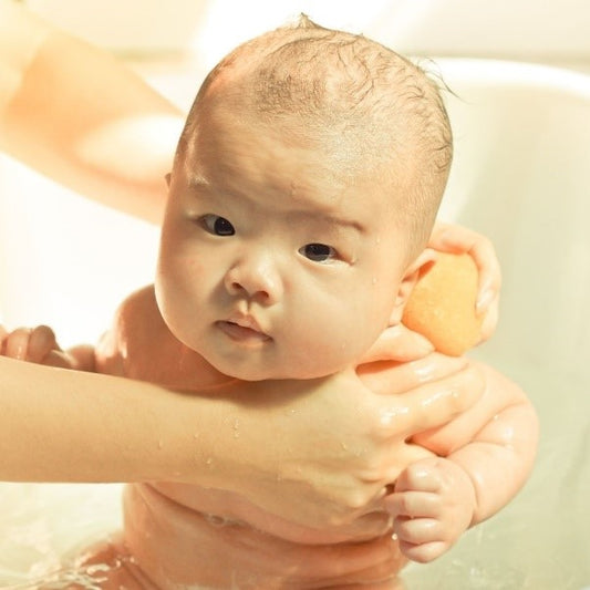 5 Pasos para bañar a mi bebé